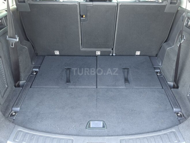 Land Rover Discovery Sport 2016, 190,000 km - 2.0 л - Gəncə