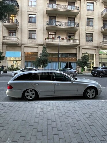 Mercedes E 220 2004, 600,000 km - 2.2 l - Bakı