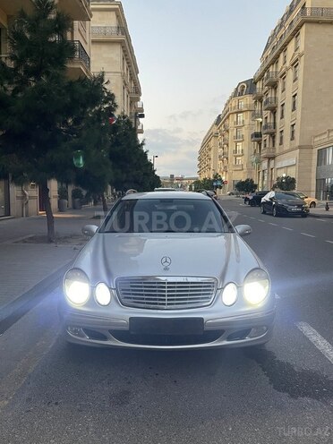 Mercedes E 220 2004, 600,000 km - 2.2 l - Bakı