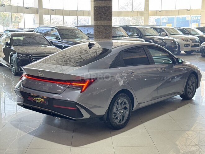 Hyundai Elantra 2025, 11,900 km - 1.6 l - Bakı