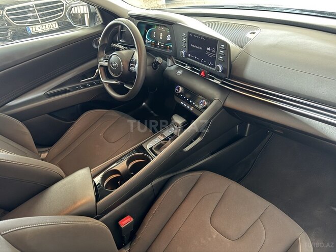 Hyundai Elantra 2025, 11,900 km - 1.6 l - Bakı
