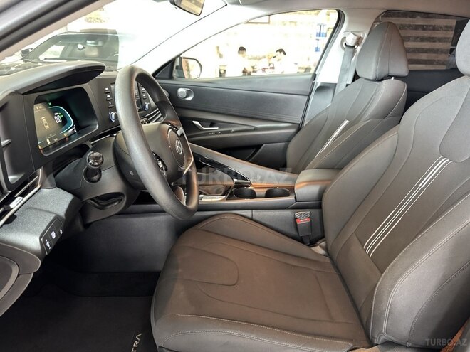 Hyundai Elantra 2025, 11,900 km - 1.6 l - Bakı