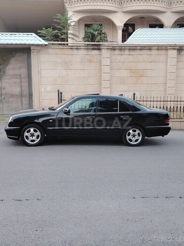 Mercedes E 200 1996, 194,000 km - 2.2 l - Gəncə
