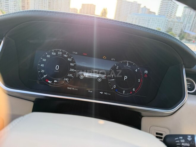 Land Rover Range Rover 2018, 296,119 km - 3.0 l - Bakı