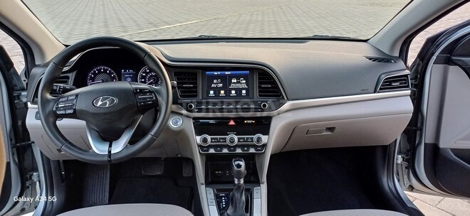 Hyundai Elantra 2019, 114,170 km - 2.0 л - Bakı