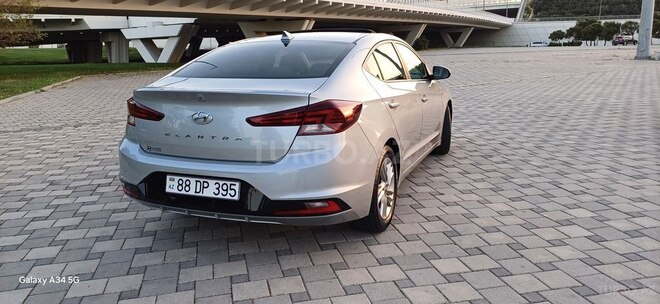 Hyundai Elantra 2019, 114,170 km - 2.0 л - Bakı