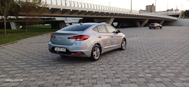 Hyundai Elantra 2019, 114,170 km - 2.0 л - Bakı