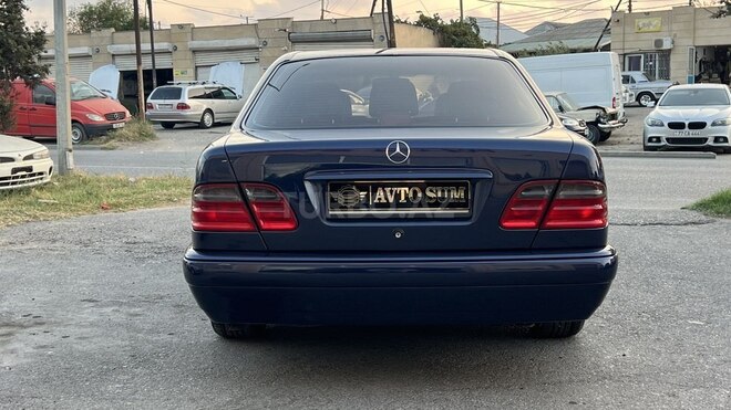 Mercedes E 200 1998, 287,000 km - 2.0 l - Sumqayıt
