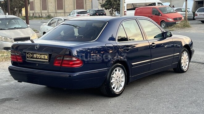 Mercedes E 200 1998, 287,000 km - 2.0 l - Sumqayıt