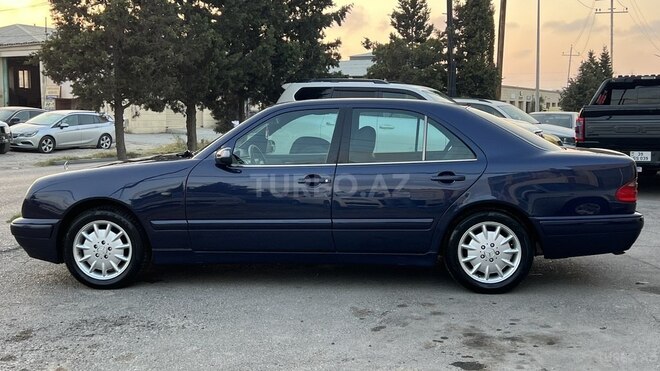 Mercedes E 200 1998, 287,000 km - 2.0 l - Sumqayıt