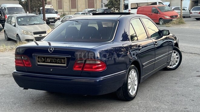 Mercedes E 200 1998, 287,000 km - 2.0 l - Sumqayıt