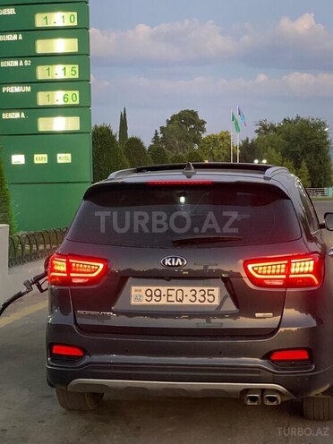 Kia Sorento 2017, 201,000 km - 2.2 l - Qazax