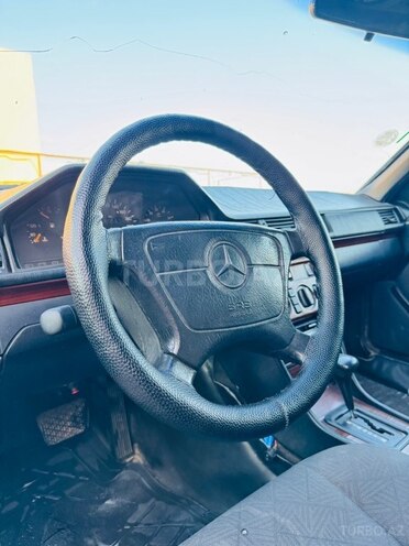 Mercedes E 300 1994, 314,752 km - 3.0 l - Bakı