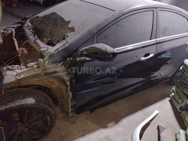 Hyundai Sonata 2013, 150,000 km - 2.4 l - Ağstafa