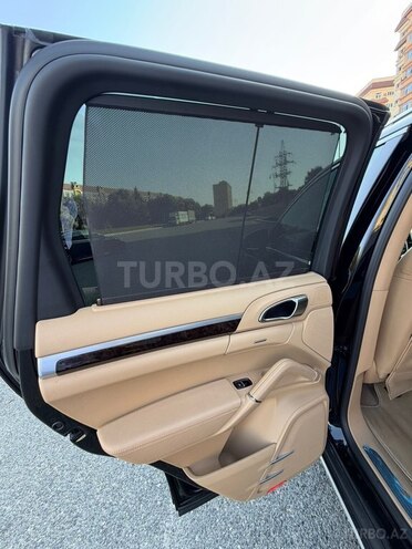 Porsche Cayenne 2016, 44,000 km - 3.6 л - Bakı