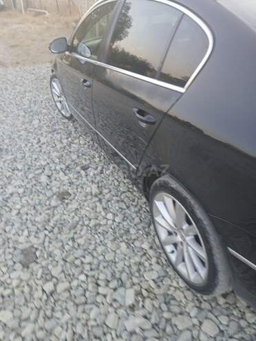 Volkswagen Passat 2006, 290,000 km - 2.0 l - Şamaxı