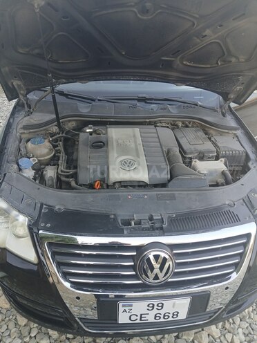 Volkswagen Passat 2006, 290,000 km - 2.0 l - Şamaxı