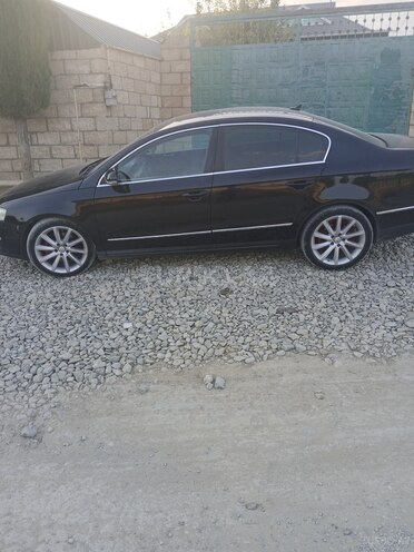 Volkswagen Passat 2006, 290,000 km - 2.0 l - Şamaxı