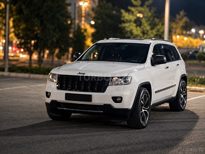 Jeep Grand Cherokee 2011, 270,000 km - 3.6 л - Gəncə