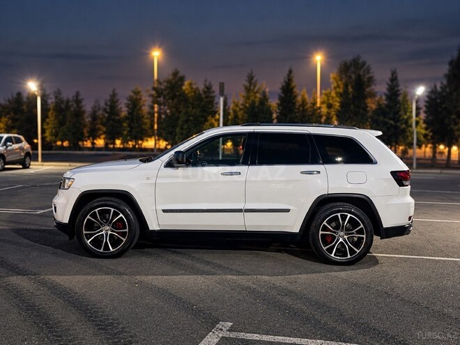 Jeep Grand Cherokee 2011, 270,000 km - 3.6 л - Gəncə