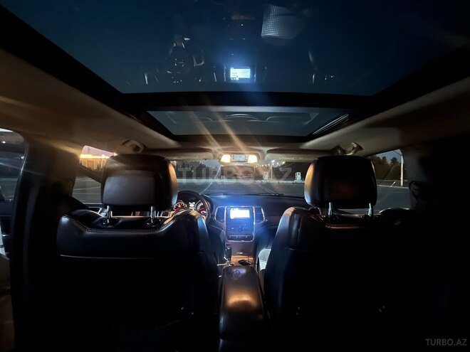 Jeep Grand Cherokee 2011, 270,000 km - 3.6 л - Gəncə