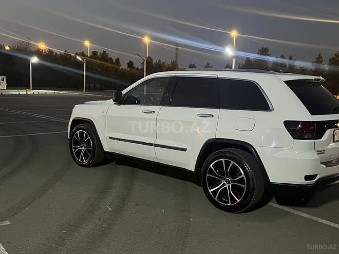 Jeep Grand Cherokee 2011, 270,000 km - 3.6 л - Gəncə