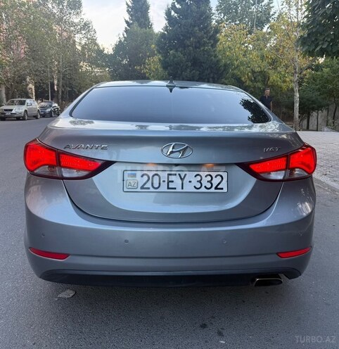 Hyundai Avante 2015, 194,000 km - 1.6 л - Gəncə
