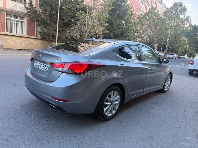Hyundai Avante 2015, 194,000 km - 1.6 л - Gəncə