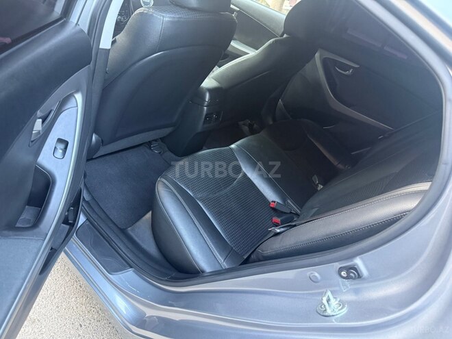 Hyundai Avante 2015, 194,000 km - 1.6 л - Gəncə