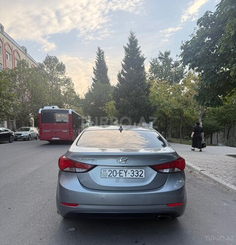 Hyundai Avante 2015, 194,000 km - 1.6 л - Gəncə