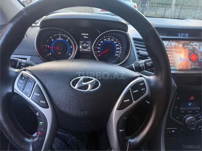 Hyundai Avante 2015, 194,000 km - 1.6 л - Gəncə