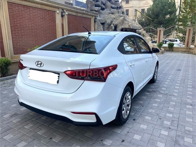 Hyundai Accent 2018, 128,000 km - 1.4 l - Bakı