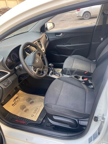 Hyundai Accent 2018, 128,000 km - 1.4 l - Bakı