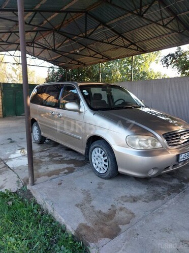 Kia Carnival 2003, 243,456 km - 2.5 l - Saatlı