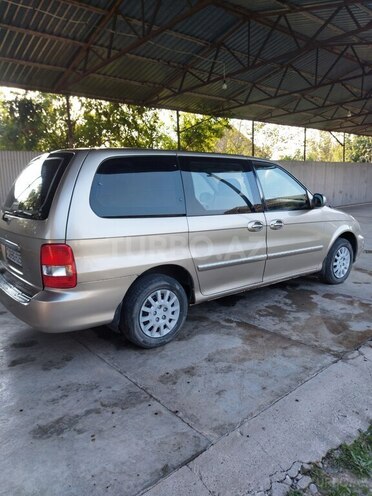 Kia Carnival 2003, 243,456 km - 2.5 l - Saatlı