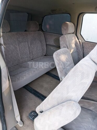 Kia Carnival 2003, 243,456 km - 2.5 l - Saatlı