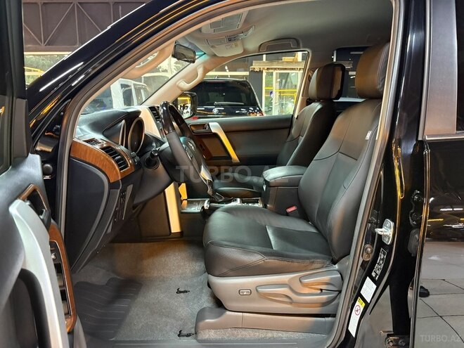 Toyota Land Cruiser Prado 2013, 189,400 km - 2.7 л - Bakı