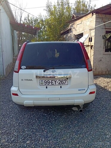 Nissan X-Trail 2002, 300,000 km - 2.0 l - Beyləqan