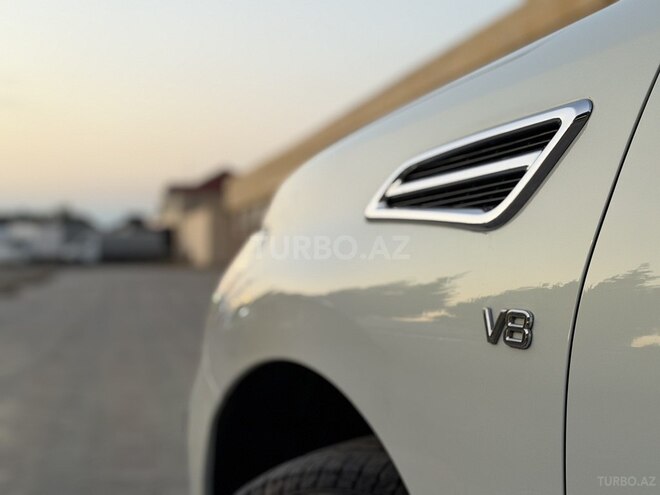 Nissan Patrol 2011, 161,800 km - 5.6 l - Sumqayıt