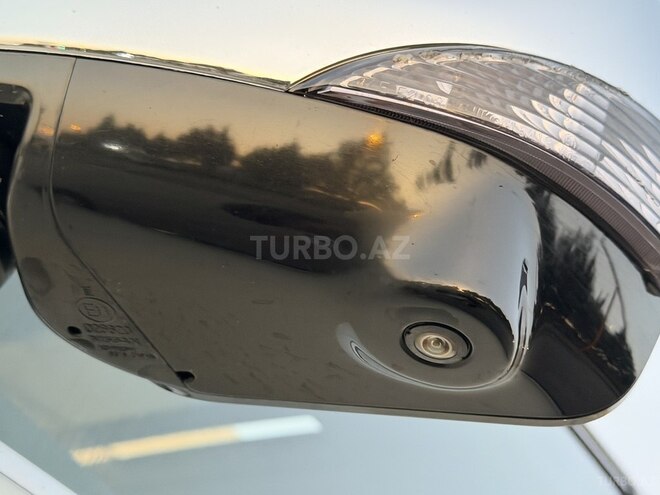 Nissan Patrol 2011, 161,800 km - 5.6 l - Sumqayıt