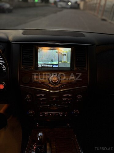 Nissan Patrol 2011, 161,800 km - 5.6 l - Sumqayıt