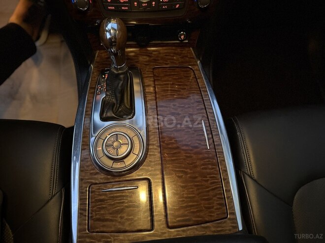 Nissan Patrol 2011, 161,800 km - 5.6 l - Sumqayıt