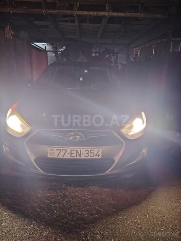 Hyundai Accent 2014, 206,820 km - 1.6 l - Bakı