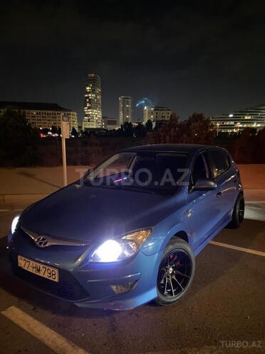 Hyundai i30 2010, 324,000 km - 1.6 л - Bakı