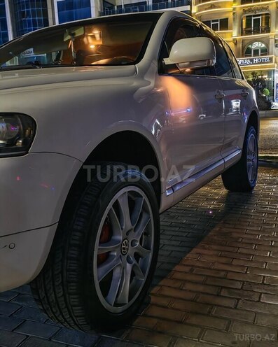 Volkswagen Touareg 2005, 219,000 km - 3.2 л - Bakı