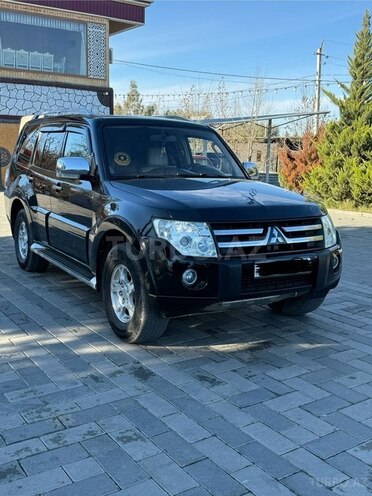 Mitsubishi Pajero 2008, 195,600 km - 3.0 l - Sabirabad