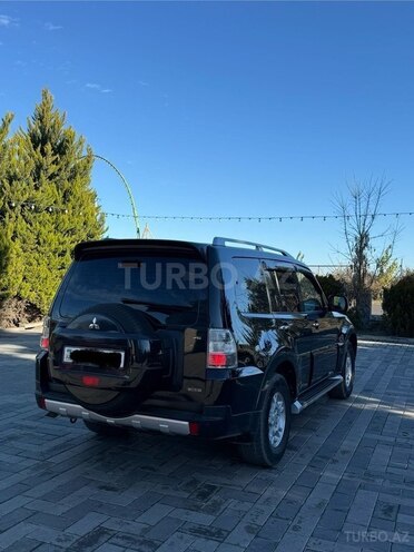 Mitsubishi Pajero 2008, 195,600 km - 3.0 l - Sabirabad