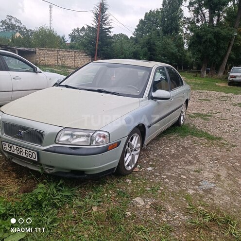 Volvo S80 2000, 196,000 km - 2.9 l - Qusar
