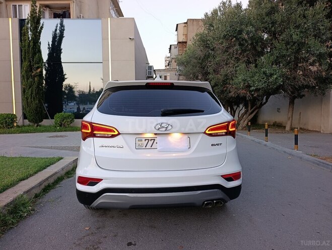 Hyundai Santa Fe 2015, 226,000 km - 2.0 л - Bakı