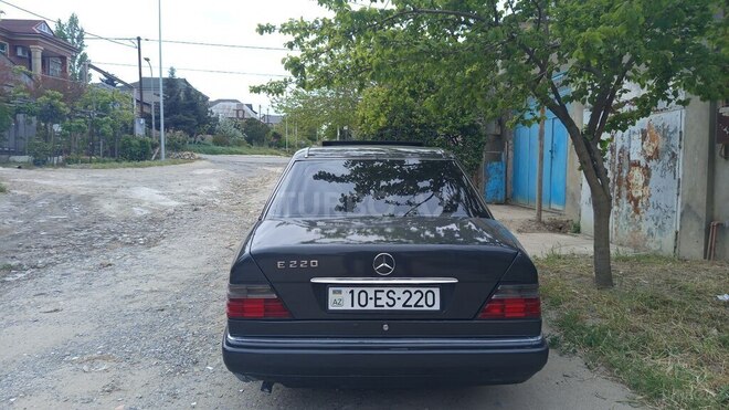 Mercedes 220 E 1994, 399,500 km - 2.2 l - Bakı